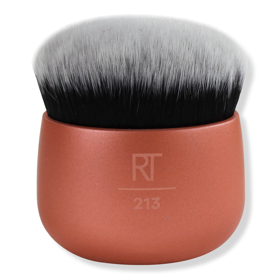 Real Techniques Kabuki Oval Foundation Makeup Blender #1