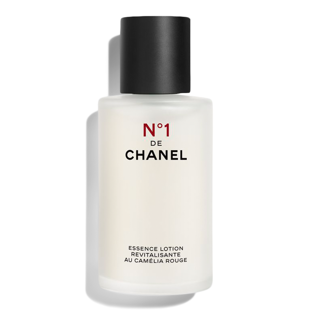 CHANEL N°1 DE CHANEL Revitalizing Essence Lotion #1