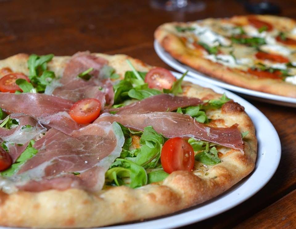 Prosciutto & Arugula Pizza