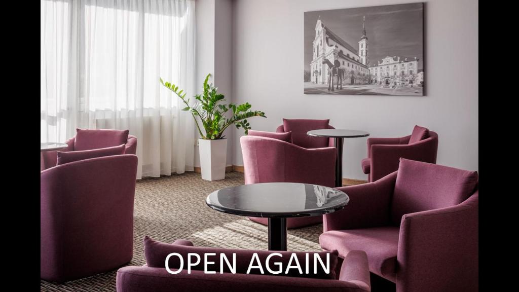 Khu vực ghế ngồi tại OREA Hotel Voro Brno