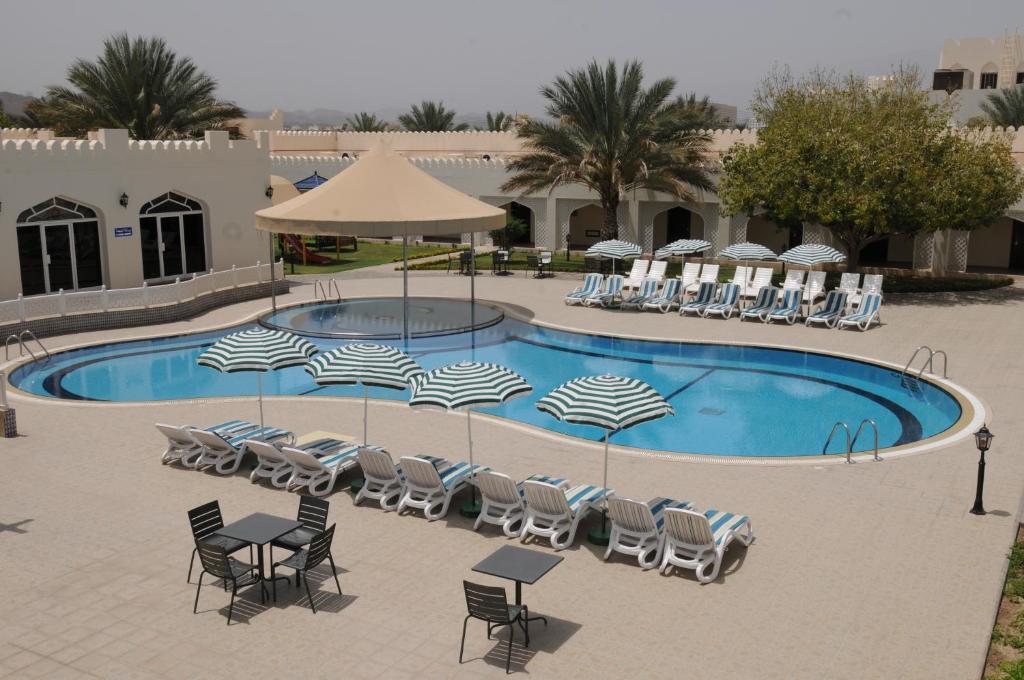 Πισίνα στο ή κοντά στο Falaj Daris Hotel
