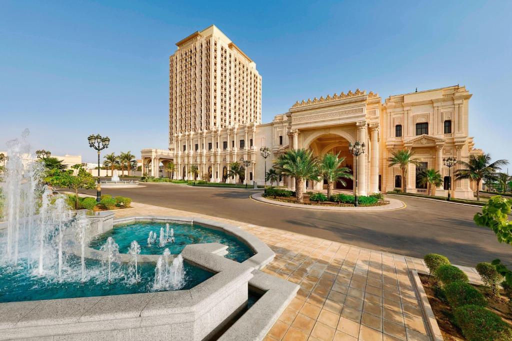 The swimming pool at or close to The Ritz-Carlton Jeddah