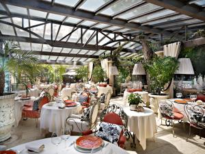 Restoran ili neka druga zalogajnica u objektu Hôtel Villa Marie Saint Tropez