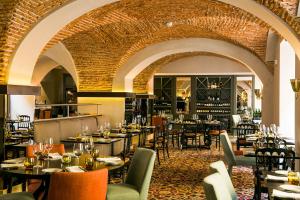 Restoran atau tempat lain untuk makan di Pousada de Lisboa - Small Luxury Hotels Of The World