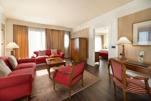 Gallery image of Hotel Sevilla Center in Seville