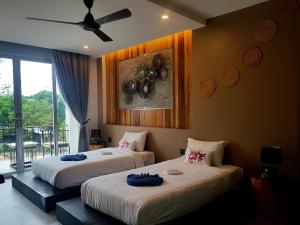 Uma cama ou camas num quarto em In Touch Resort