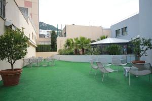 Gallery image of Esatitude Hotel in Nice