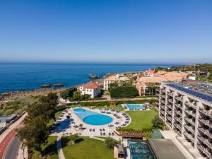 Kolam renang di atau di dekat Vila Gale Cascais