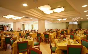 Gallery image of Hotel Villa Luca in Chianciano Terme