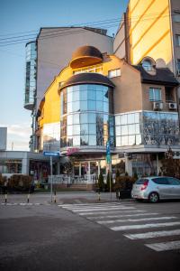 O edifício onde o hotel está situado