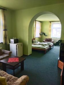 Зона вітальні в Hotel Jaro