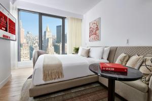 Voodi või voodid majutusasutuse Virgin Hotels New York City toas