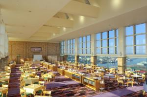 A restaurant or other place to eat at Kushiro Prince Hotel