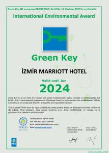 Certifikat, nagrada, logo ili neki drugi dokument izložen u objektu Izmir Marriott Hotel