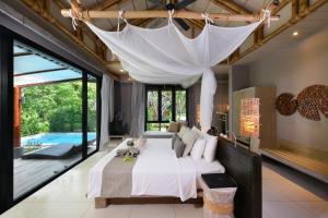 Hồ bơi trong/gần Twin Lotus Resort and Spa - SHA Plus - Adult Only "November - April"