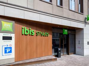 Chứng chỉ, giải thưởng, bảng hiệu hoặc các tài liệu khác trưng bày tại ibis Styles Bamberg