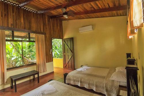 Gallery image of Catarata Eco Lodge in Fortuna