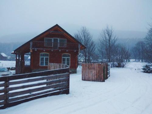 Садиба Свидюків a l'hivern