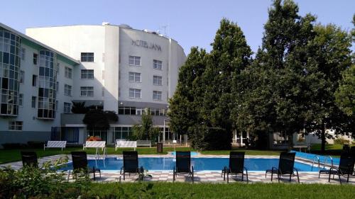 A piscina em ou perto de Hotel Jana