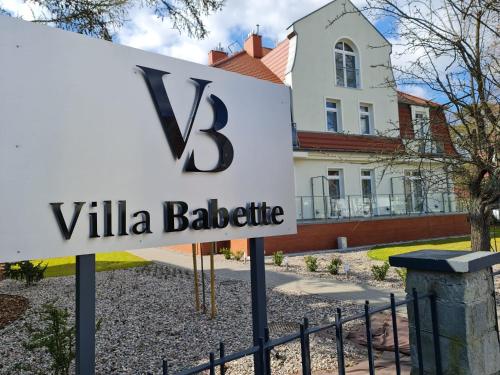 แผนผังของ Villa Babette - Ubernachtung, Parkplatz, Kurtaxe, Wifi, Aufraumung - Alles im Preis!