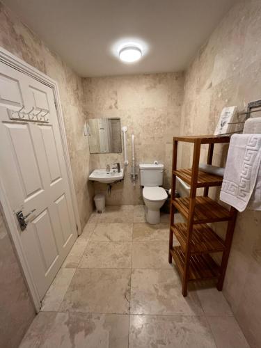 Ванная комната в Hargate Hall Self Catering