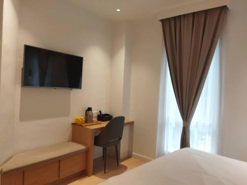 Televisi dan/atau pusat hiburan di AP Concept Hotel