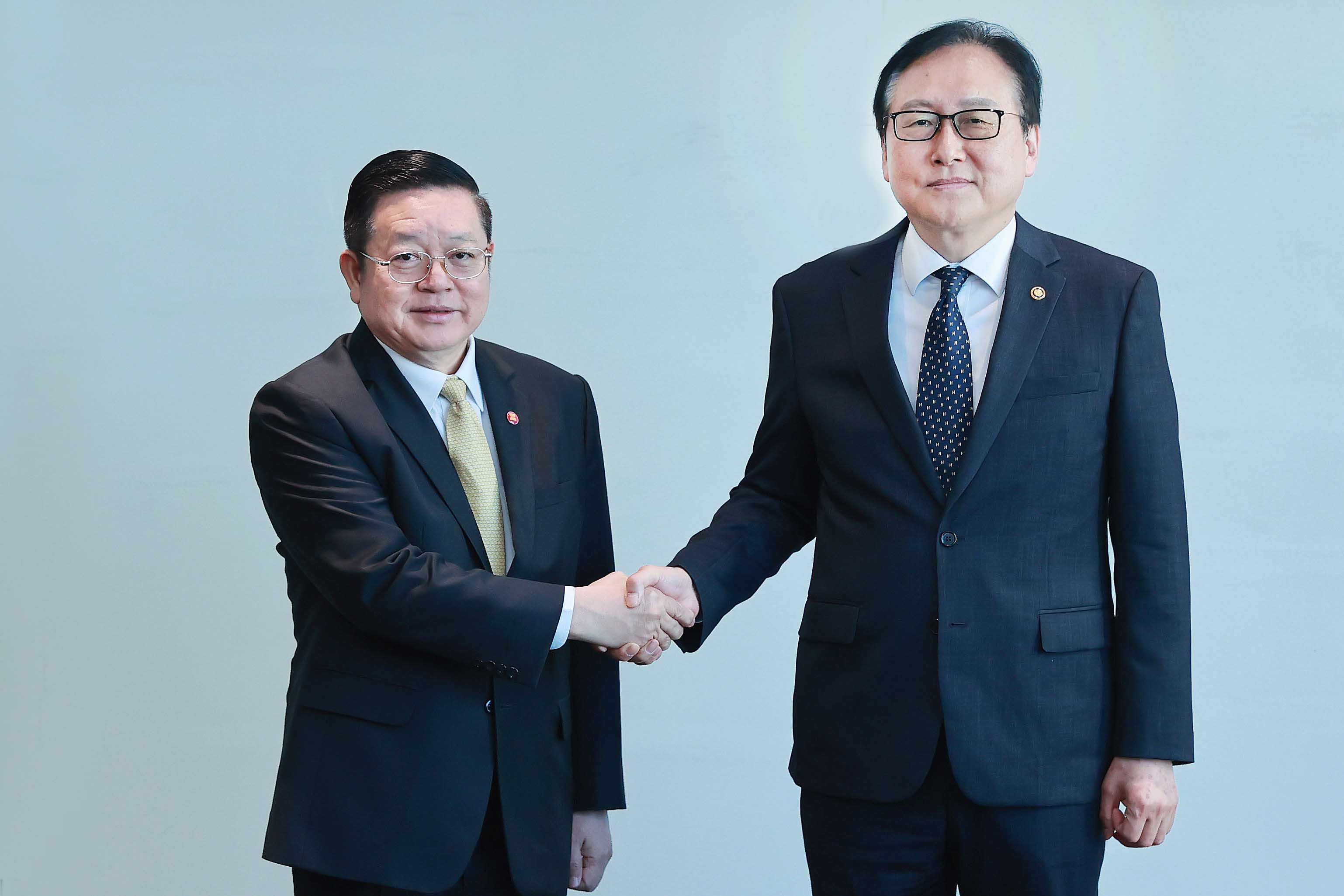Trade Minister meets ASEAN Secretary-General 
