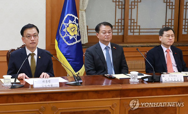 崔대행 “北도발·선전선동 빈틈없는 대비…오판없게 경계 강화”