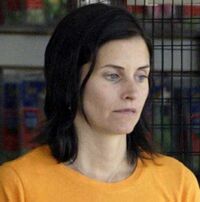 Courtney Cox.jpg