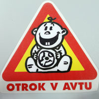 Otrok-v-avtu.jpg