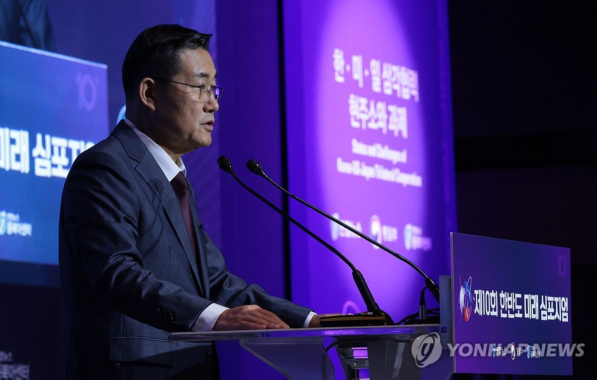 Defense Minister Shin Won-sik speaks during an annual forum hosted by Yonhap News Agency in Seoul on June 28, 2024. (Yonhap)