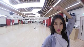 Yubin "숙녀 (淑女)" Dance Practice (New JYP Center Ver.)