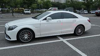 [중고차 안심카] 벤츠 CLS 63 AMG - 날렵하고 다부진 몸에서 나오는 진정한 힘! 