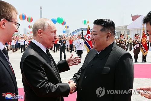 Kim Jong-un et Poutine