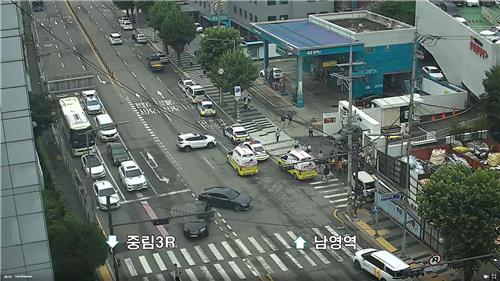 서울 용산구 서계동 차량 사고 현장