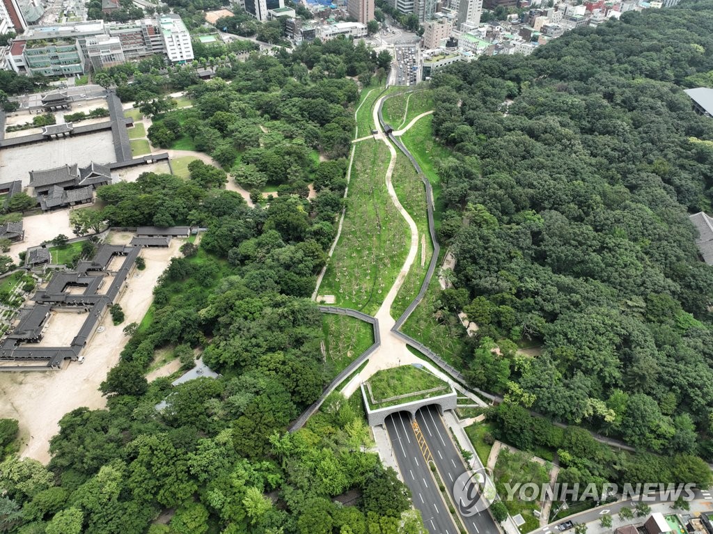 '창경궁­종묘 연결 역사복원사업' 완료 모습 