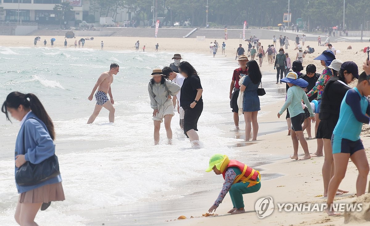 해운대 해수욕장 물놀이