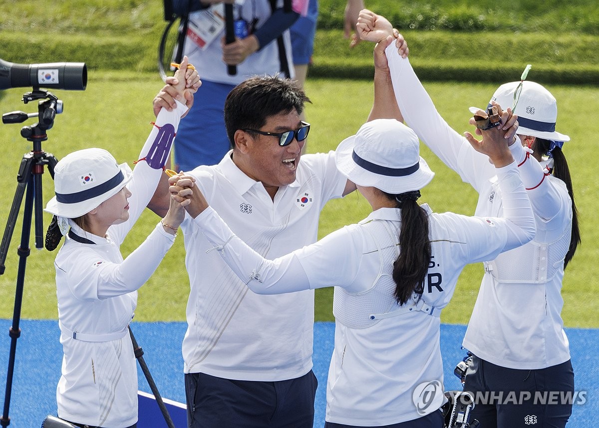 연장전 마지막 화살 뒤 금메달 확신