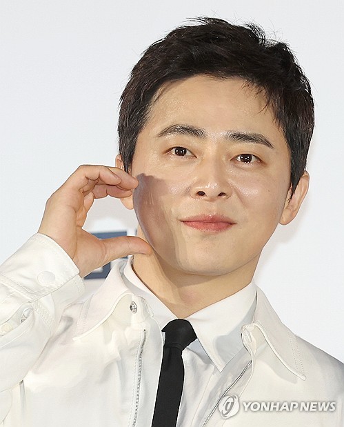 Actor Jo Jung-suk poses for photos during a press event for his upcoming comedy "Pilot" in Seoul on June 26, 2024. (PHOTO NOT FOR SALE) (Yonhap) 