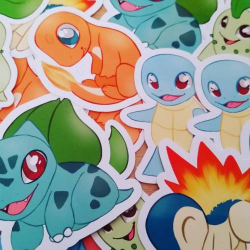 NEW NEW
Pokemon starters set 1. From first two generations. My favourites are charmander and chikorita! :D
Available to buy from my etsy shop - www.etsy.com/uk/shop/EllesDoodleBox
Link in my bio.
#pokemon #pokemonstickers #pokemonstarters #squirtle...