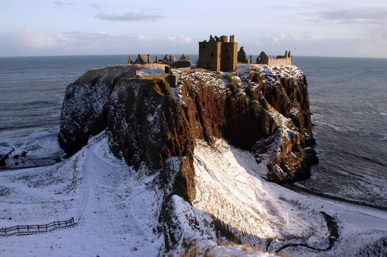 pagewoman:
“ Dunnottar Castle, Stonehaven, Aberdeenshire, Scotland
”