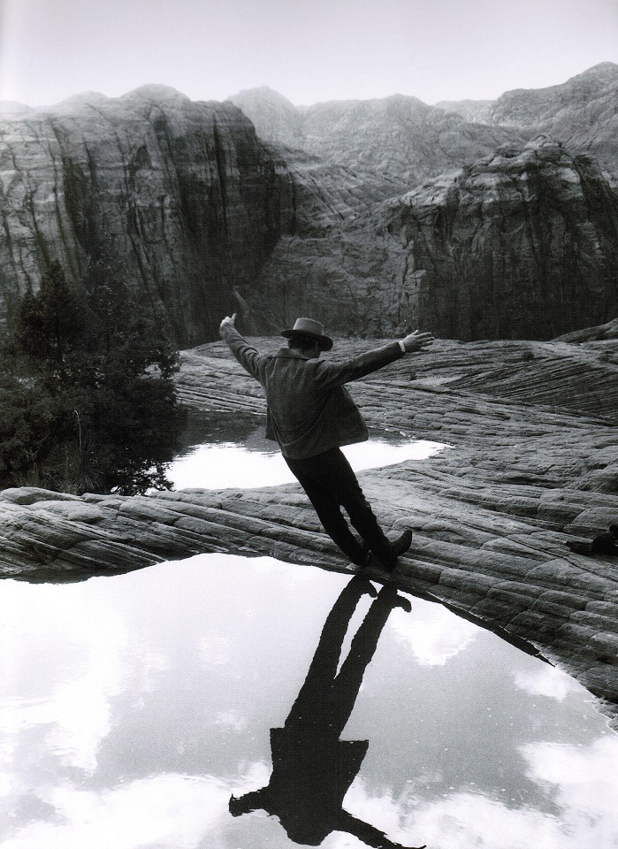 semioticapocalypse:
“Paul Newman on the set of «Butch Cassidy and the Sundance Kid» (by Jimmy Mitchell, 1969)
[:::SemAp:::]
”