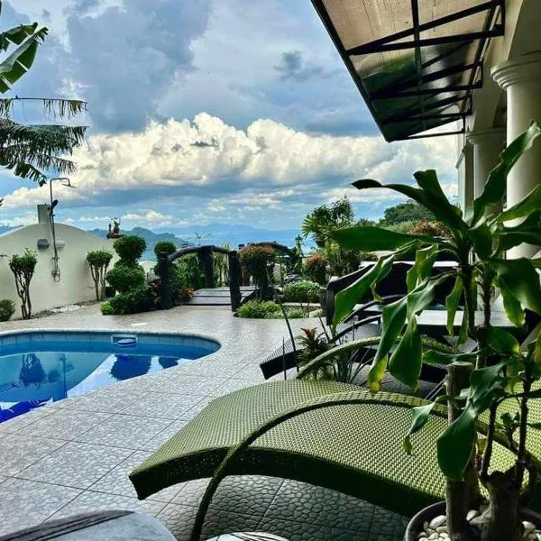 Avana Hills Tagaytay Villa，位于大雅台的酒店