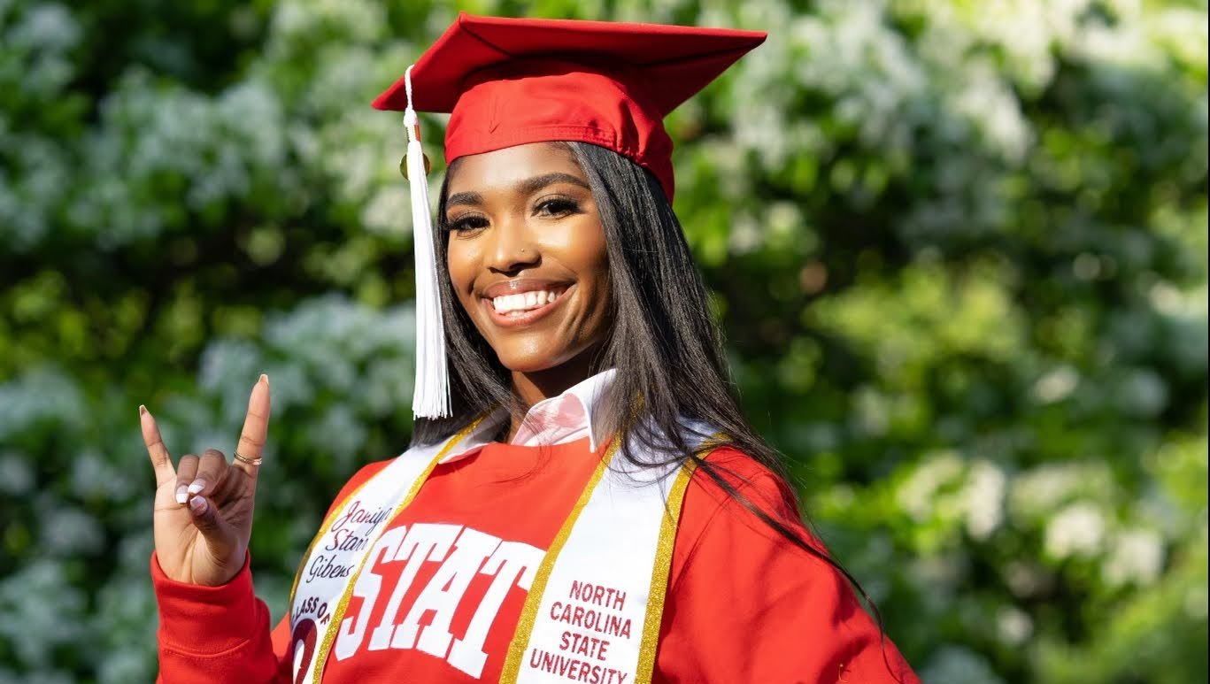 Starr Gibens graduation headshot