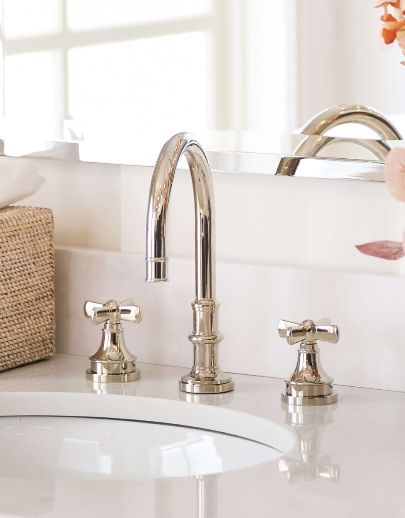 Faucets & Plumbing