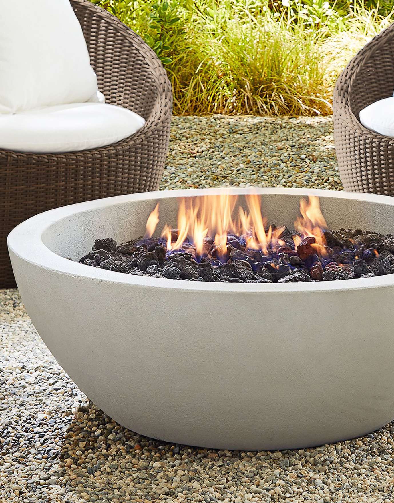 Fire Pits & Tables