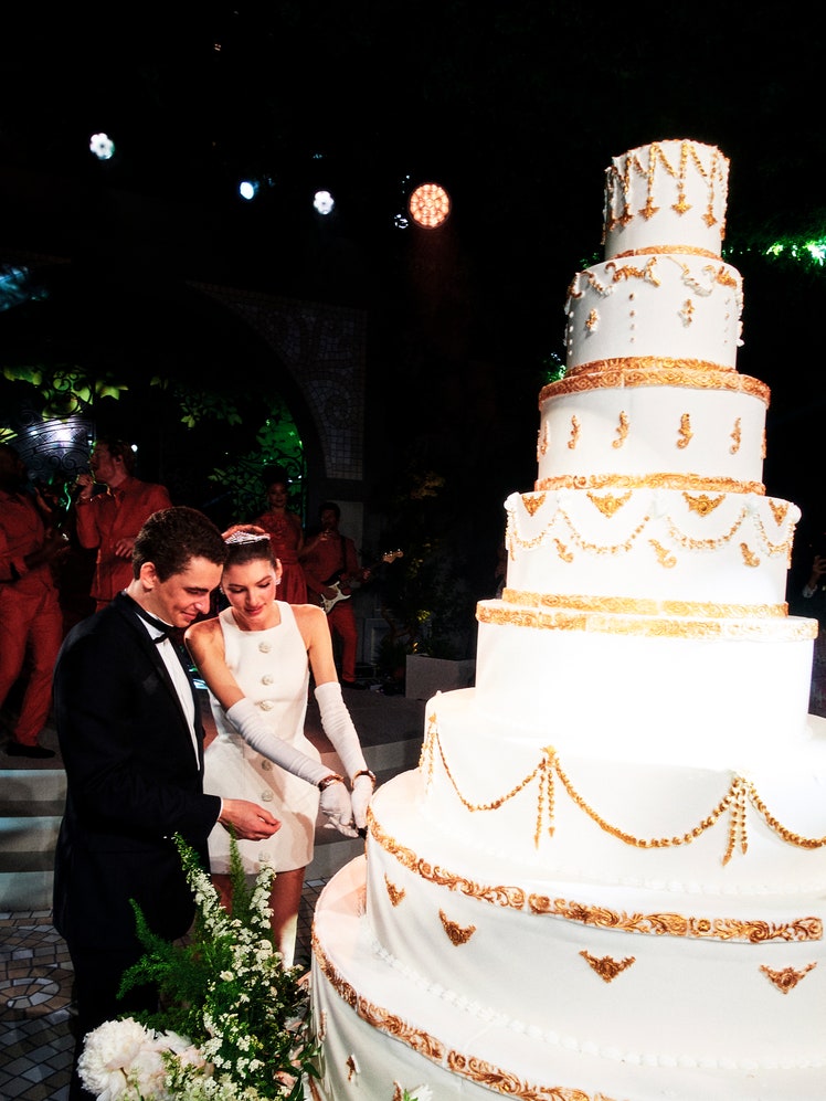 The Best Wedding Cakes in <em>Vogue</em>