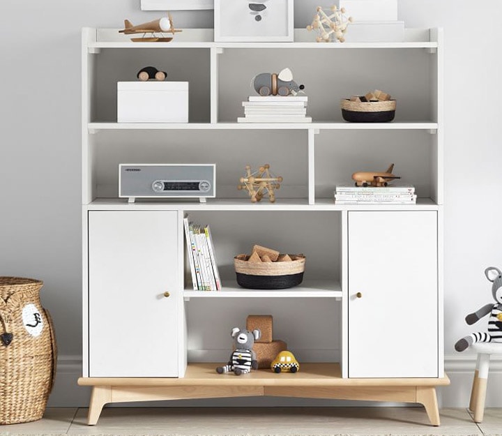 White console and hutch