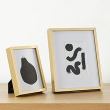 Tabletop Picture Frames