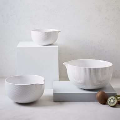 Textured Mixing Bowl Set